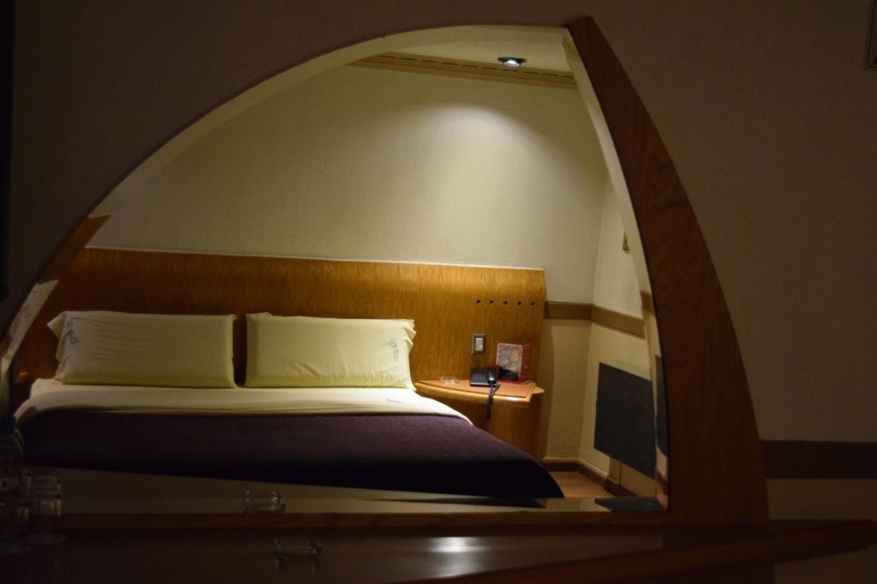 טולוקה Hotel & Suites La Marquesa מראה חיצוני תמונה